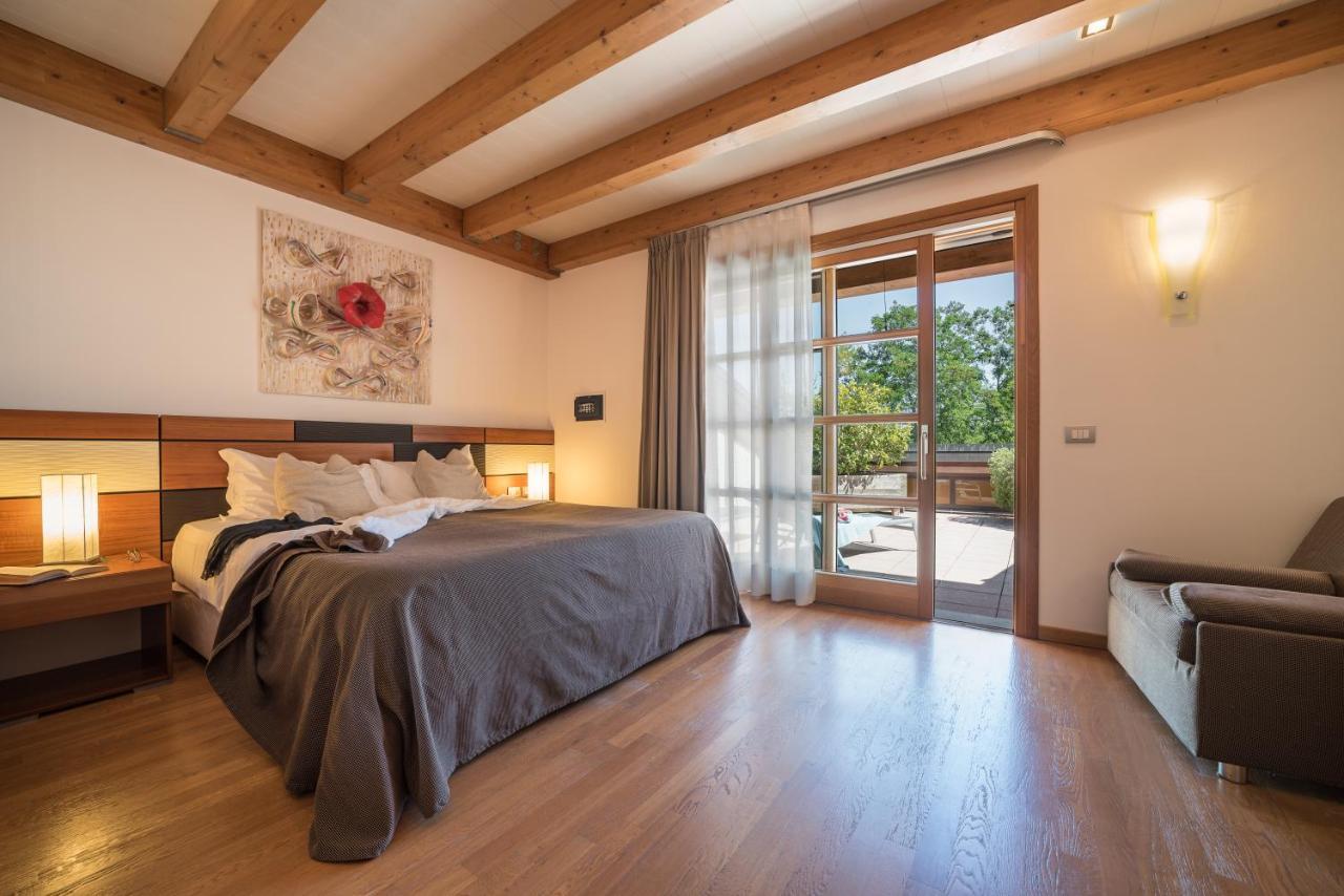 Green Village Eco Resort Линяно Сабиадоро Екстериор снимка